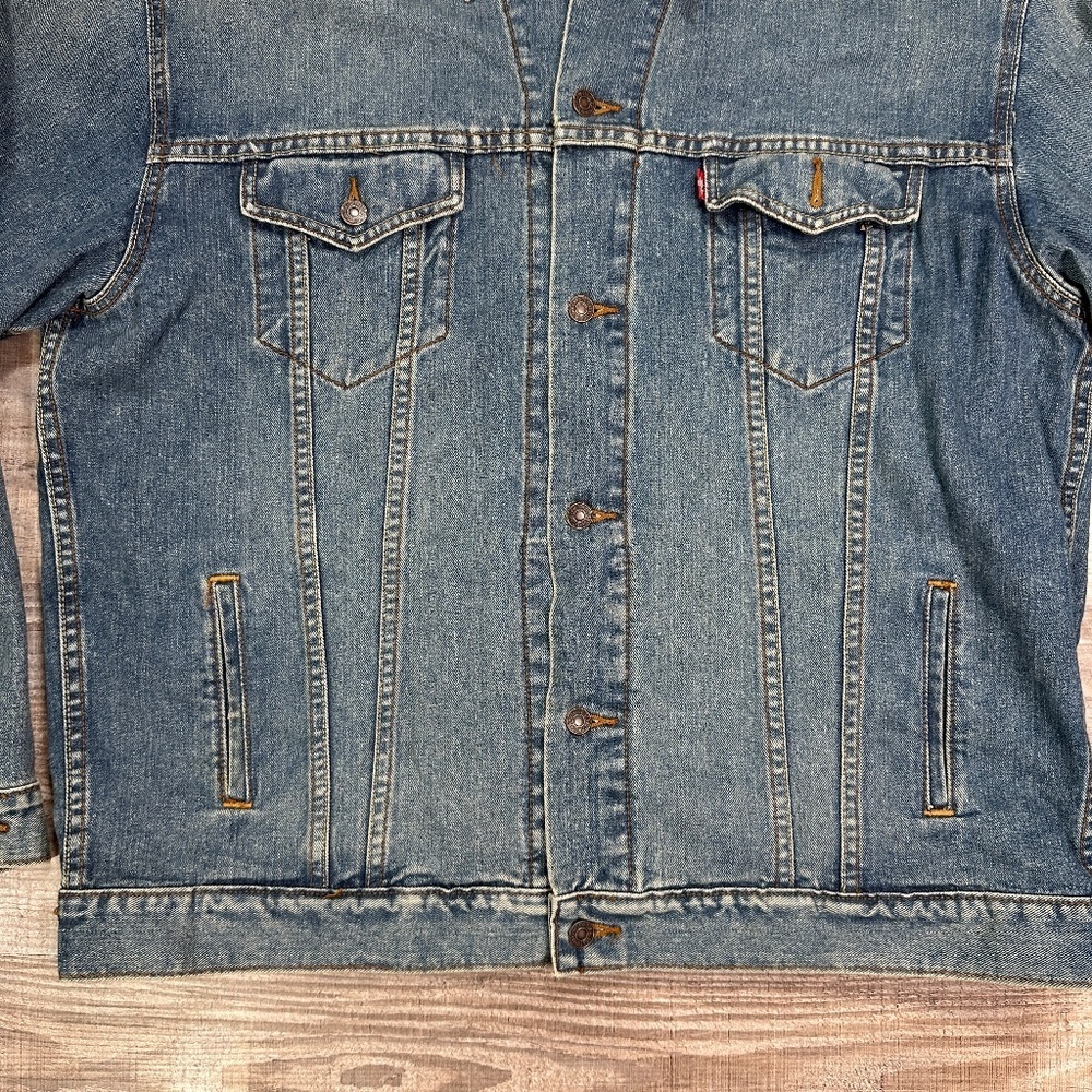 Levis Men Size 2XL 100% Cotton Denim Blue Jeans Standard Trucker Jacket - Picture 3 of 12